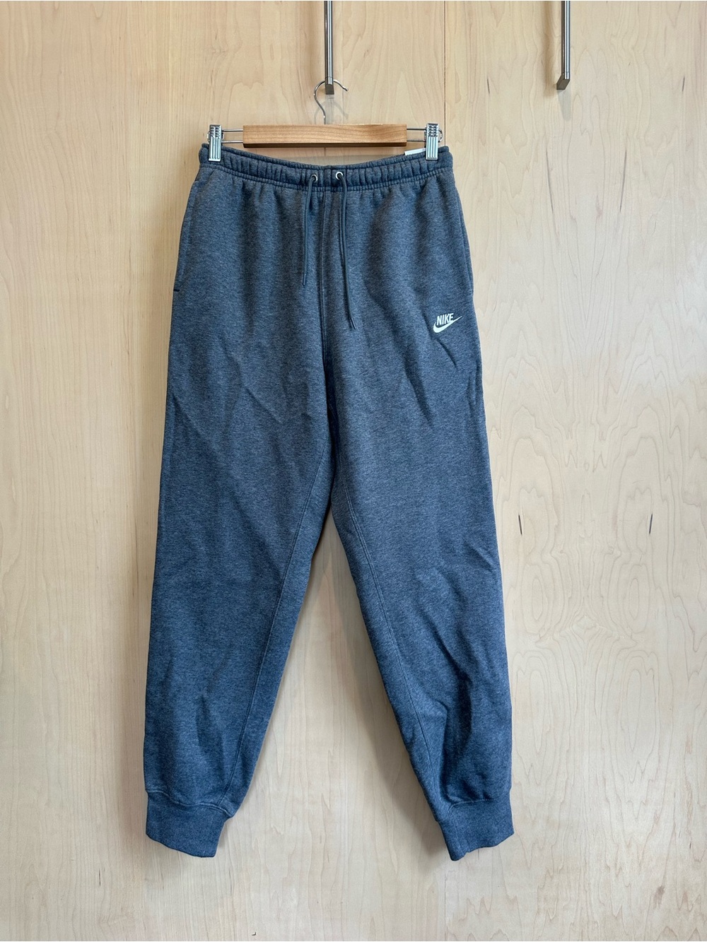 Nike Men's Charcoal Gray Fleece Joggers NWT